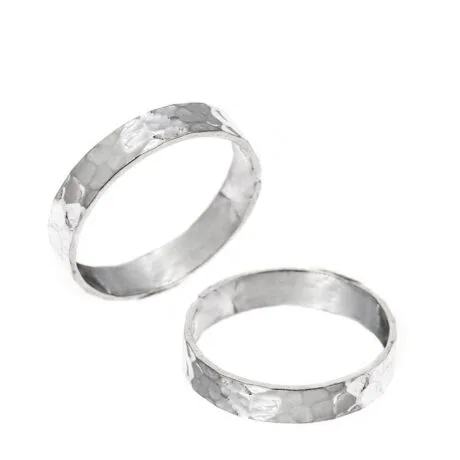PAIR OF RINGS HAMMERED 3MM SILVER 925