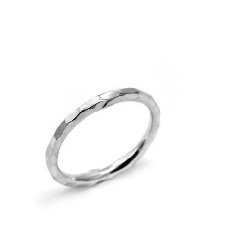HAMMERED RING 2MM SILVER 925